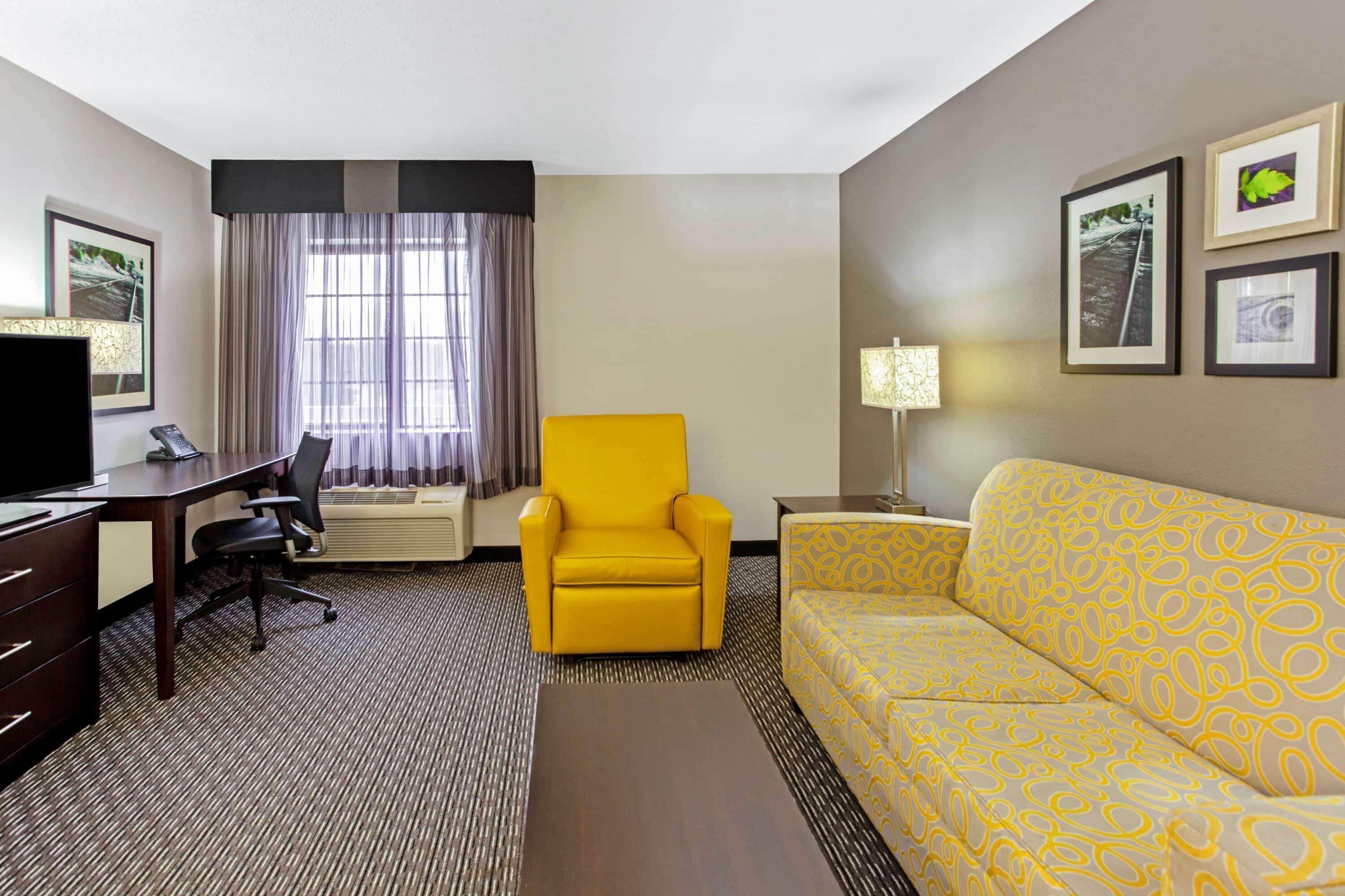Hotel La Quinta By Wyndham Milwaukee Delafield Exteriér fotografie